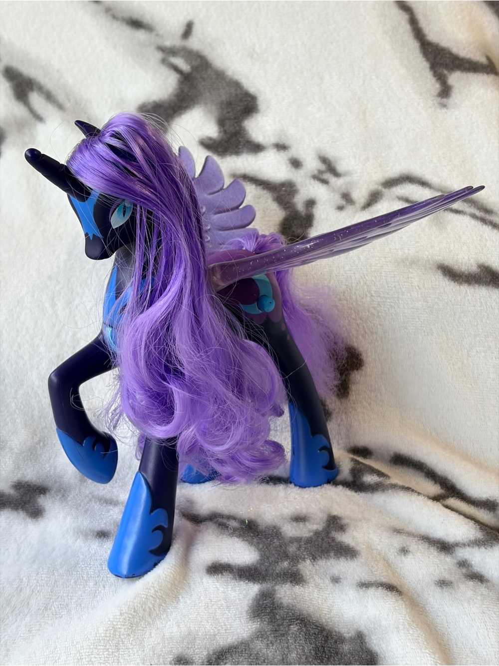 My Little Pony (2013) G4 Talking Nightmare Moon (Luna) 8” Electronic Pony